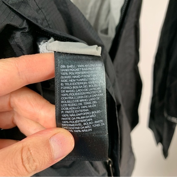 The North Face HyVent 2.5L Venture Black Rain Jacket Medium M - Picture 7 of 16